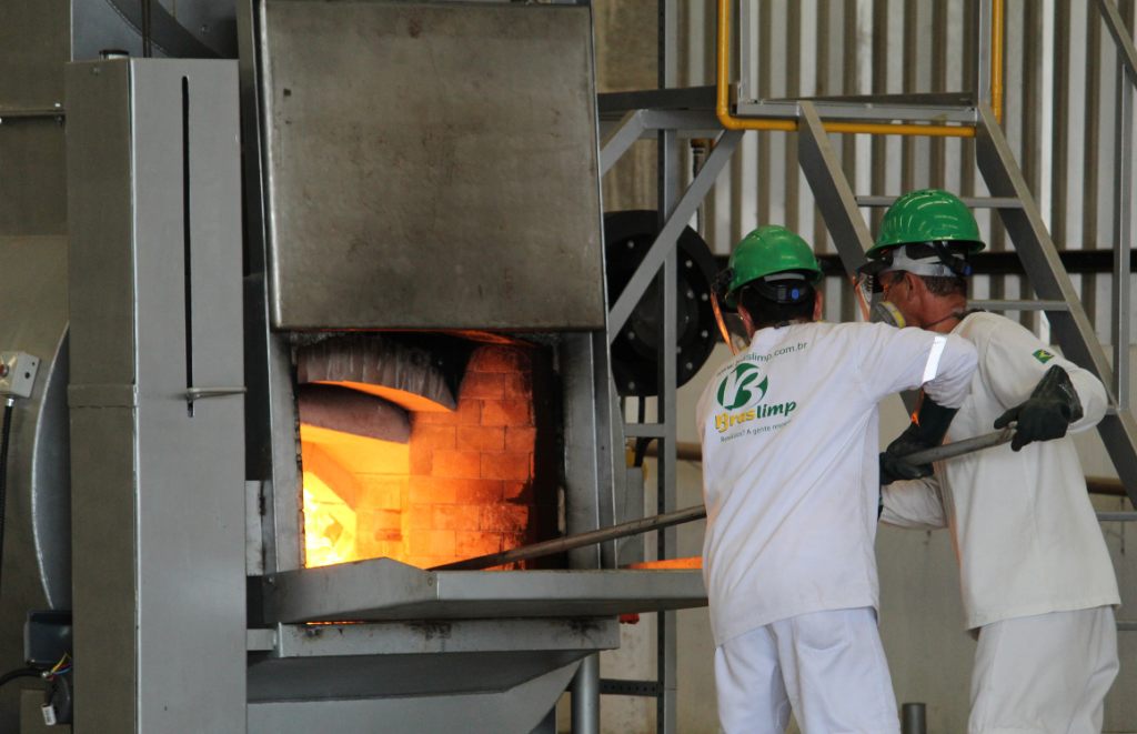 Incineração: Solução Sustentável para o Tratamento de Resíduos